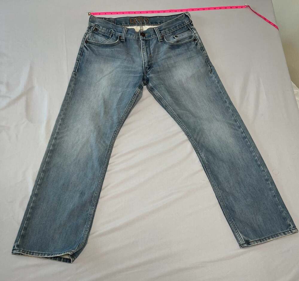 Levi’s 514 Slim Straight Jeans Flap Back Pockets Y2K Style